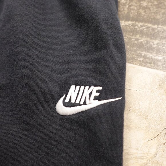 Nike Sportswear Club Fleece Joggers Girls’ Medium Black Sweatpants - Picture 2 of 12
